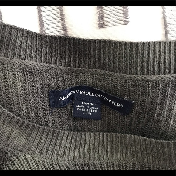 American Eagle Sweater - Picture 3 of 3